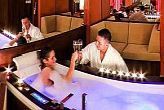 Honeymoon Suite with jacuzzi in Royal Club Hotel in Visegrad