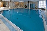 Swimming pool - wellness hotel Rubin - hotels in Budapest