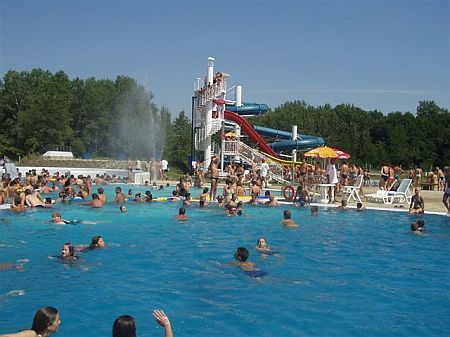 Thermal bath and experience bath in Papa - hotels in Papa
