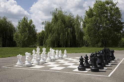 Zichy Park Hotel in Bikacs - Outdoor chess in park area of Zichy Park Wellness Hotel