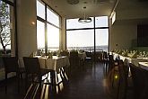 Vital Hotel Nautis restaurant in Garden with panoramic view