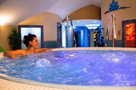 Wellness Hotel Kristaly in Keszthely at Lake Balaton with discount prices and half board